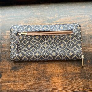 NWOT Fossil Leather Monogram Pattern Brown Zip-Around Wallet